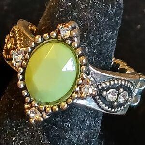 Paparazzi Vintage Look Silvertone Stretch Ring With Green Cabochon Stone